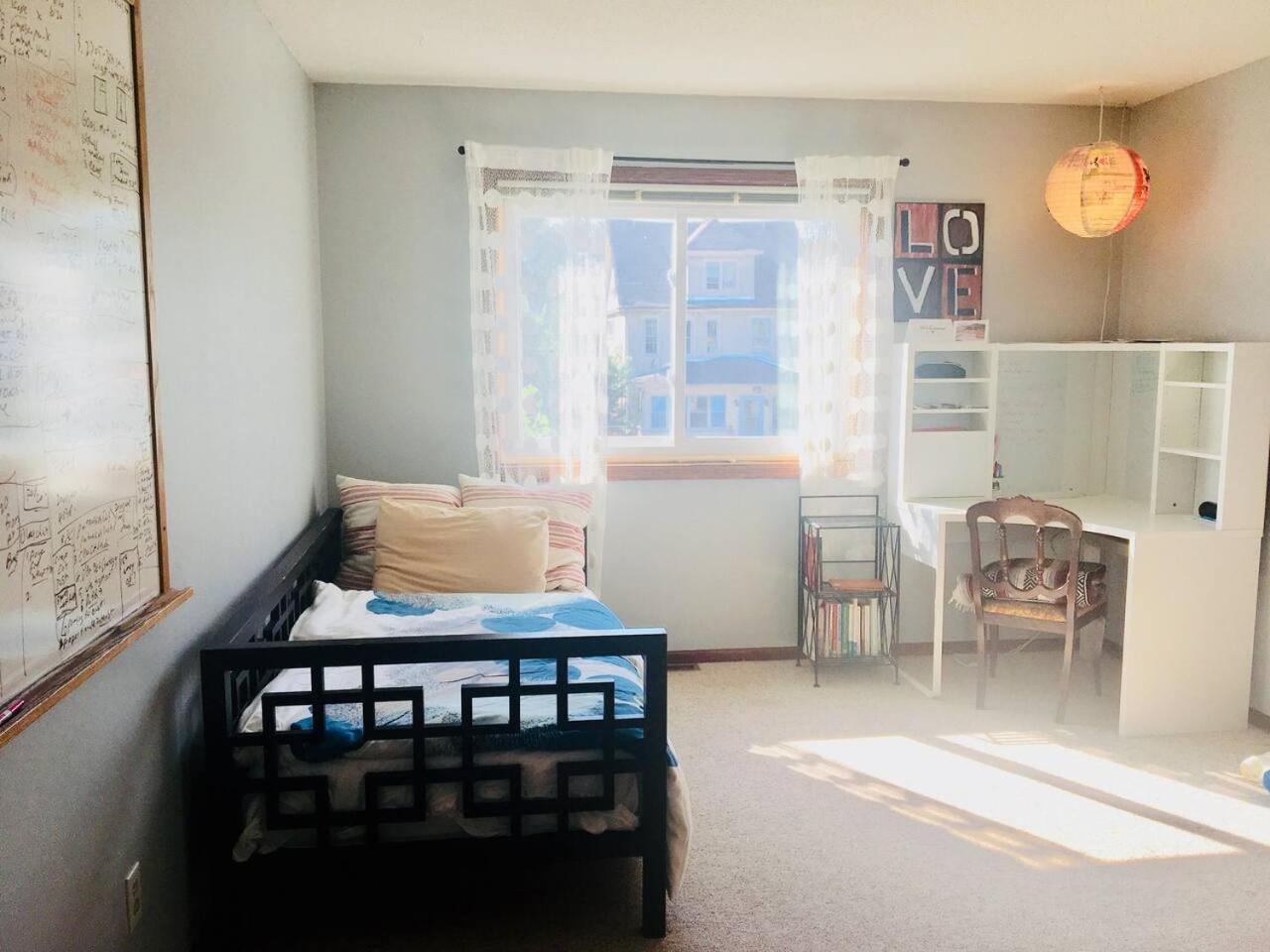 Dream House, A Creative Escape In The Heart Of Powderhorn Lägenhet Minneapolis Exteriör bild